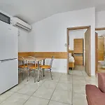 Julia Apartment