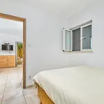 Julia Apartment